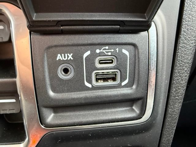 Certified 2024 Jeep Gladiator Sport AWD/4WD image 28
