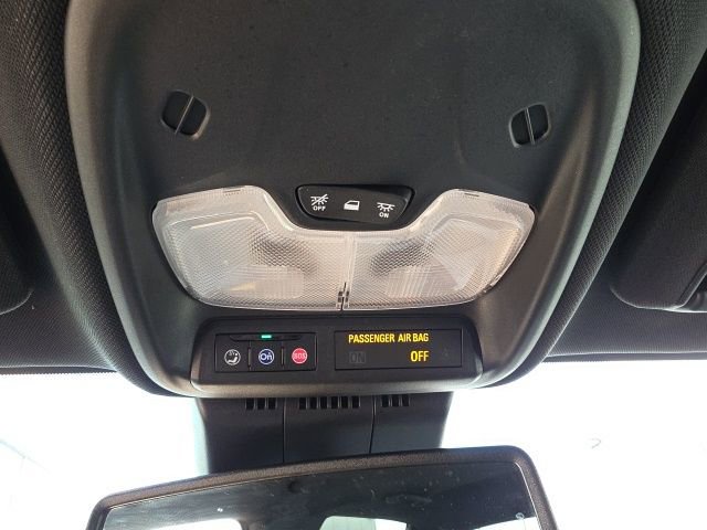 Used 2023 Chevrolet Colorado Z71 w/ Z71 Convenience Package 2 image 21