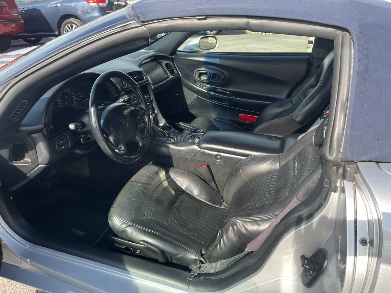 Used 1998 Chevrolet Corvette Convertible w/ Memory Pkg RWD image 4