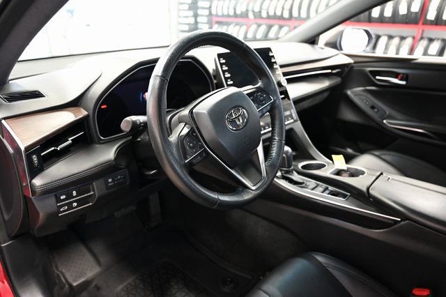 Used 2022 Toyota Avalon XLE image 21