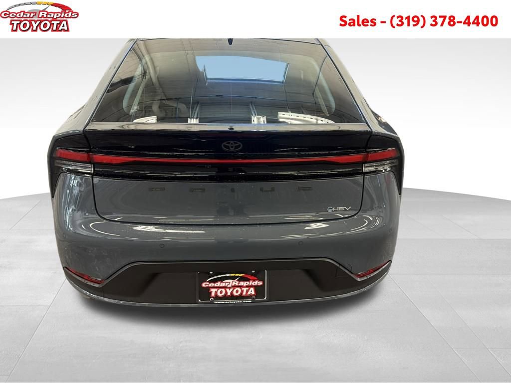 New 2026 Toyota Prius LE image 4