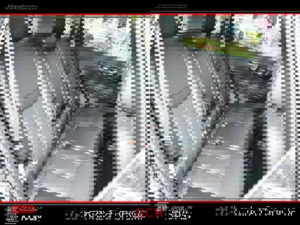 Used 2018 Nissan Rogue SL w/ Premium Package image 20