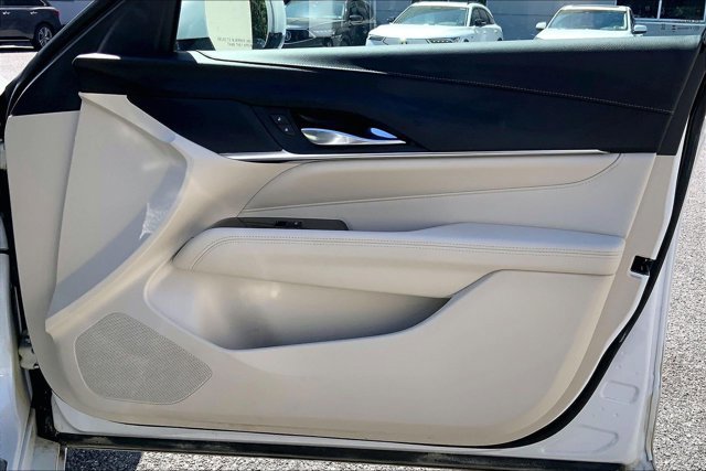 Used 2024 Cadillac CT4 Luxury w/ Cold Weather Package AWD/4WD image 23