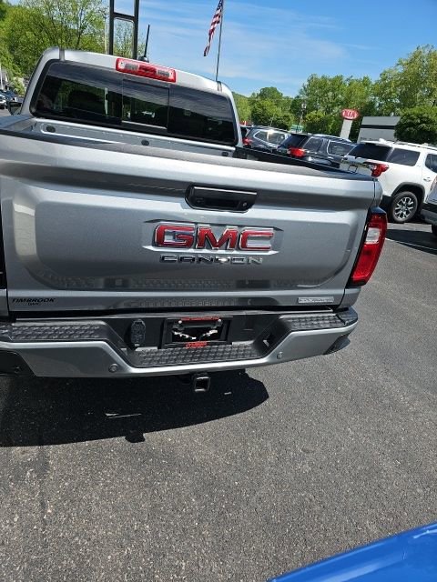 New 2025 GMC Canyon Elevation w/ Convenience Package image 8