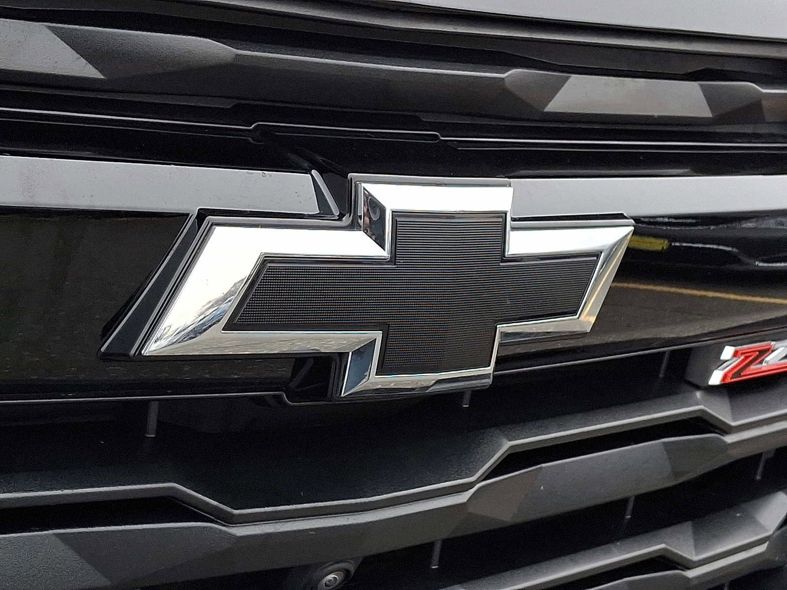 Used 2024 Chevrolet Colorado Z71 w/ Z71 Convenience Package 2 image 31