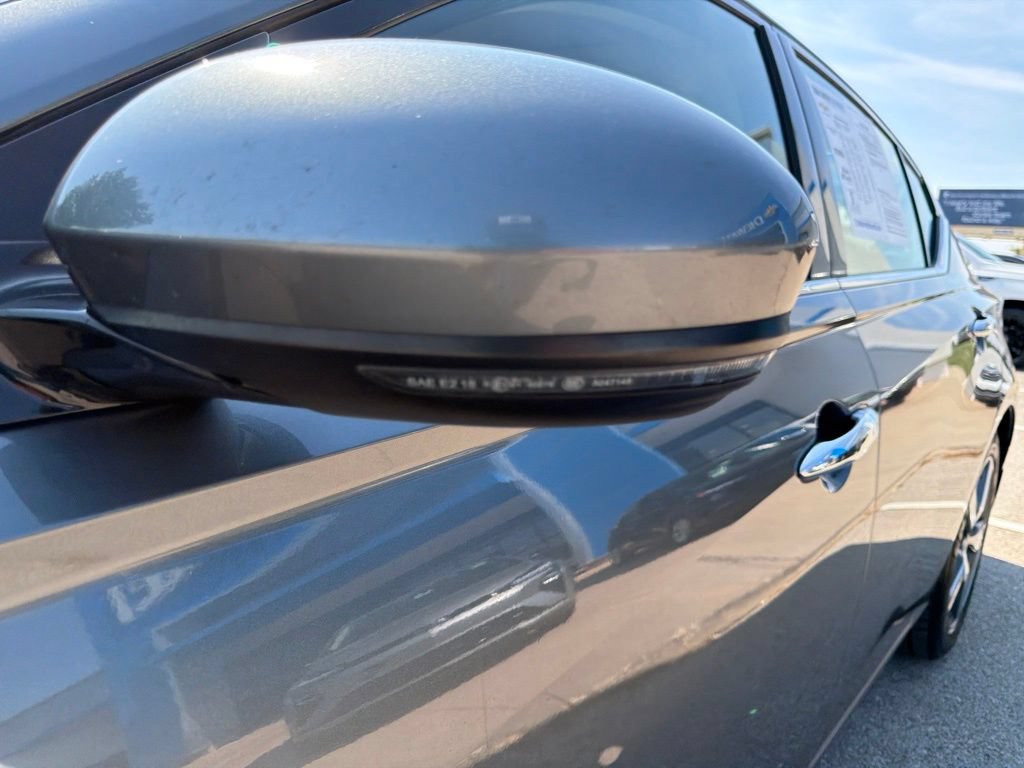 Used 2020 Nissan Altima 2.5 SL FWD image 10