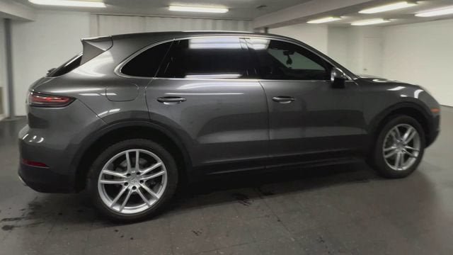 Used 2020 Porsche Cayenne AWD/4WD image 9