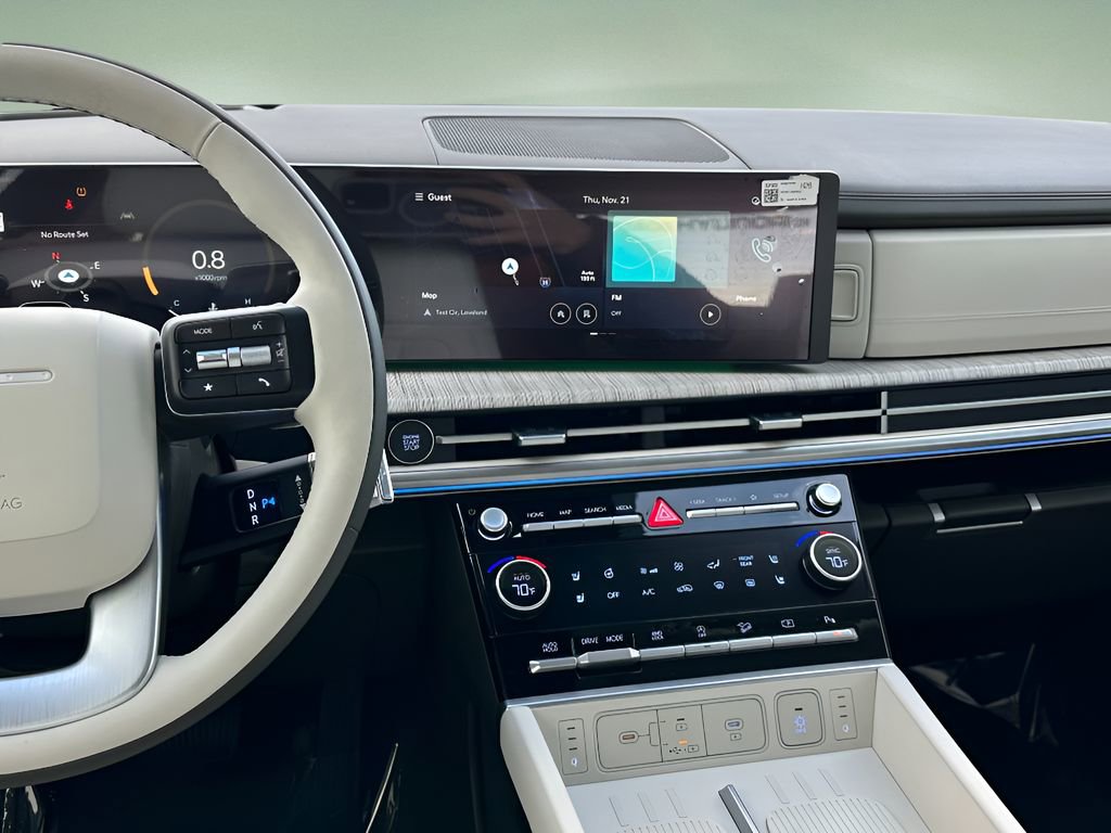 Used 2025 Hyundai Santa Fe Calligraphy image 18
