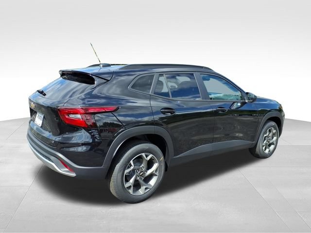 New 2026 Chevrolet Trax LT FWD image 3