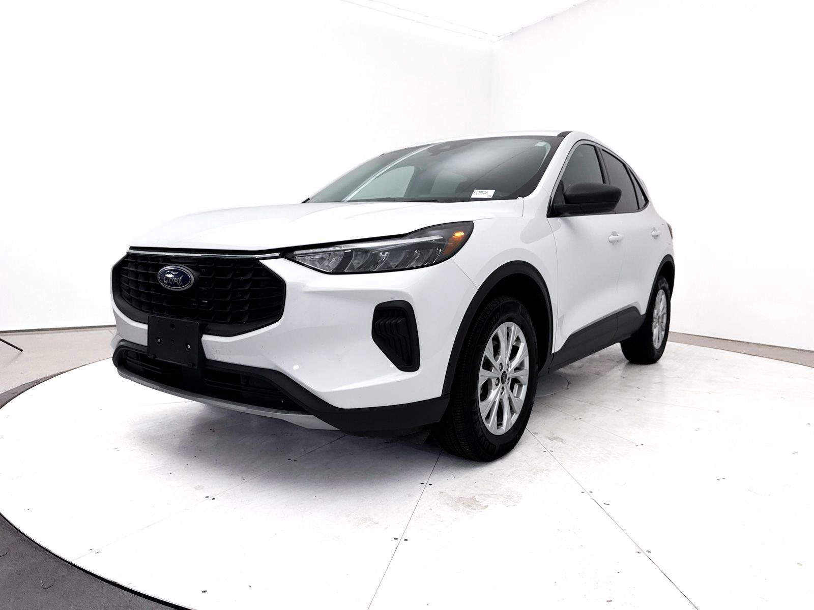 Used 2024 Ford Escape Active AWD/4WD image 14