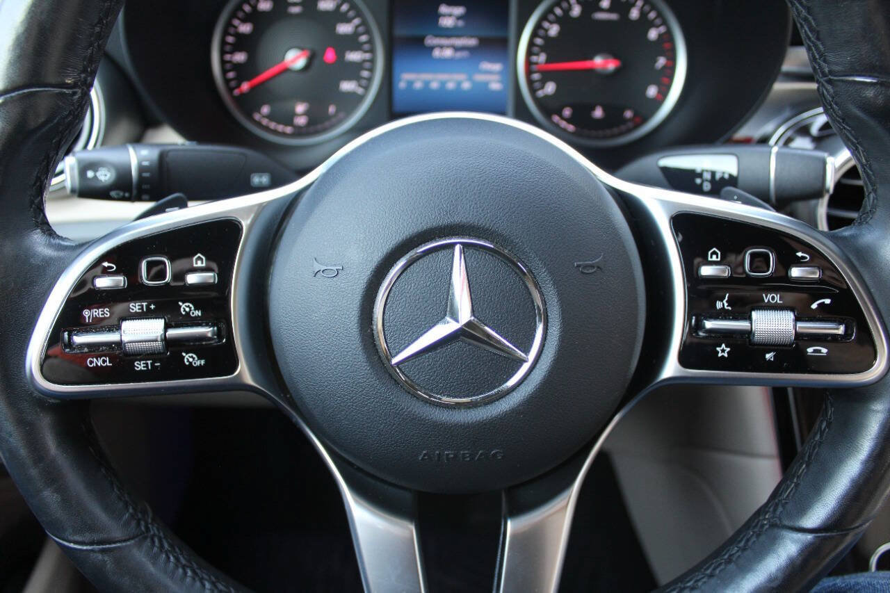 Used 2021 Mercedes-Benz GLC 300 4MATIC Coupe image 9