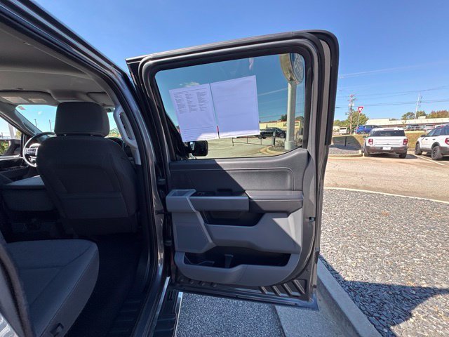 Used 2025 Ford F150 XLT w/ Equipment Group 301A Standard AWD/4WD image 23