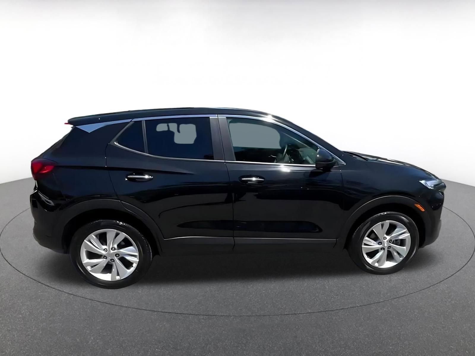 Used 2025 Buick Encore GX Preferred FWD image 16