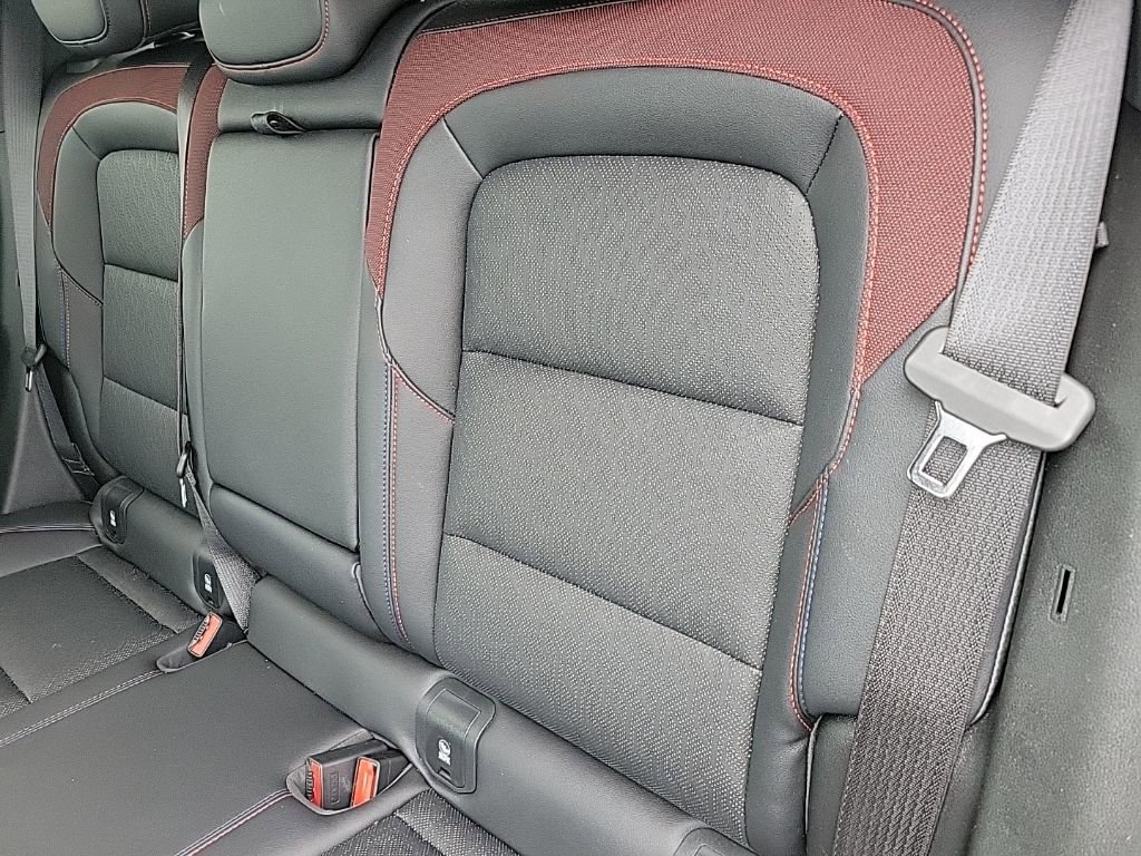 Used 2025 Chevrolet Equinox RS w/ Convenience Package III image 15