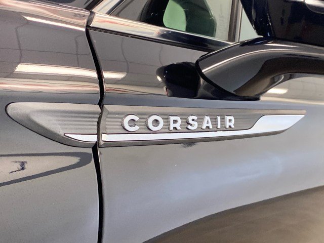 Used 2021 Lincoln Corsair Reserve AWD/4WD image 13
