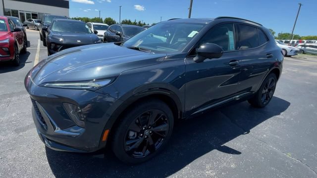 New 2026 Buick Envision Sport Touring AWD/4WD image 6