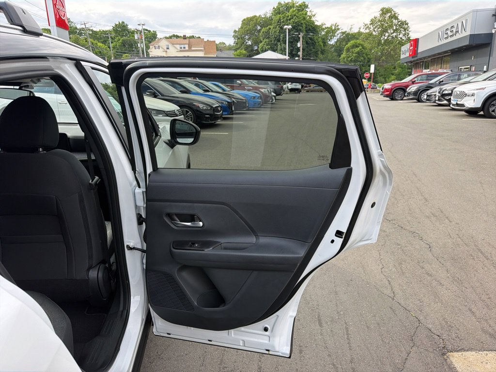 New 2026 Nissan Kicks SV w/ Cold Weather Package AWD/4WD image 22