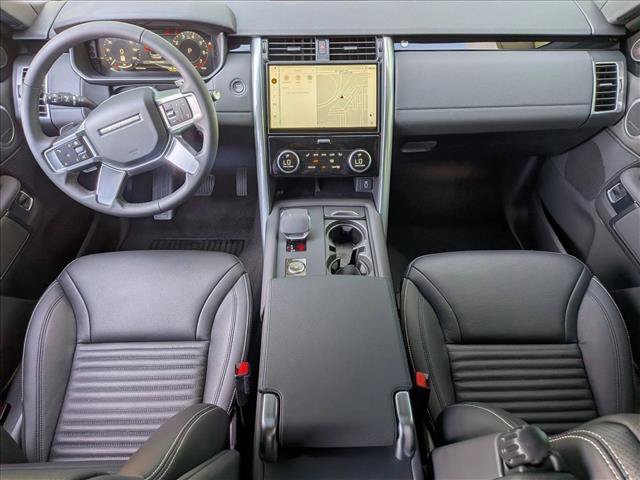 New 2026 Land Rover Discovery S AWD/4WD image 14