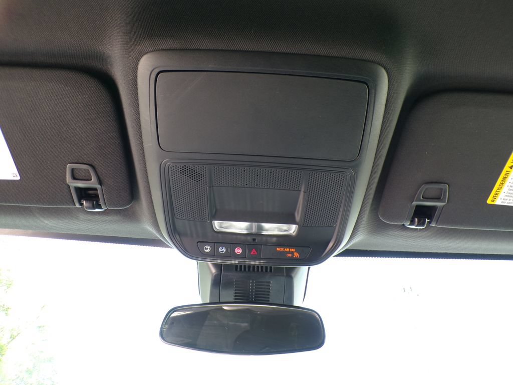 Used 2025 Chevrolet Equinox LT AWD/4WD image 26