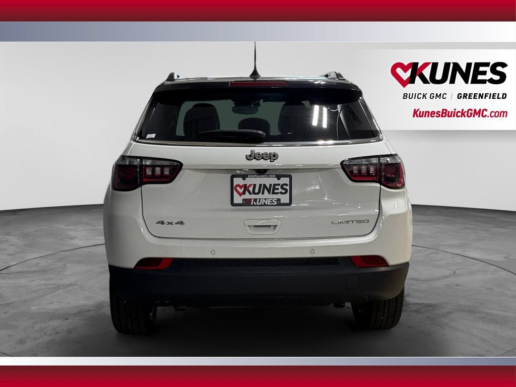Used 2025 Jeep Compass Limited AWD/4WD image 9