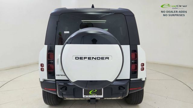 Used 2024 Land Rover Defender 110 X-Dynamic SE AWD/4WD image 5
