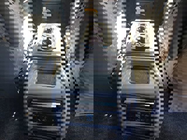 New 2025 GMC Savana 2500 Extended w/ Driver Convenience Package image 17