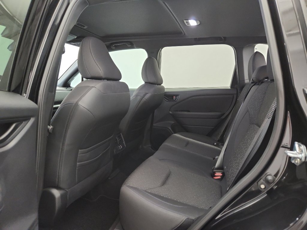 Certified 2025 Subaru Forester Premium w/ Convenience Package #2 image 28