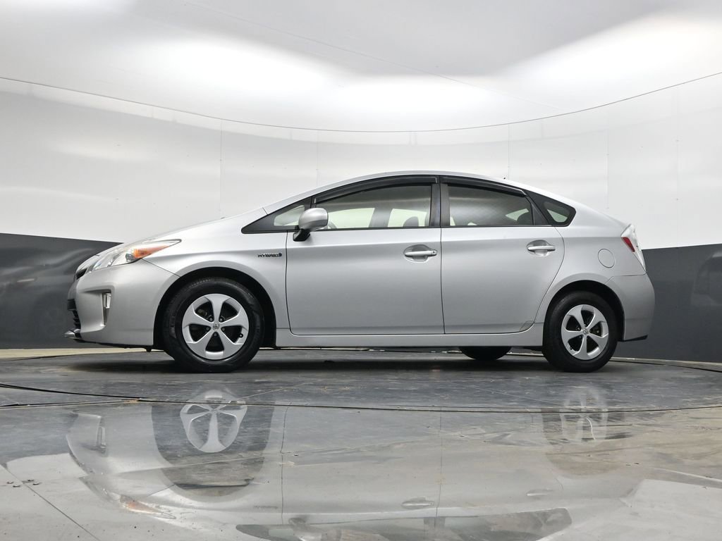 Used 2015 Toyota Prius Two image 27