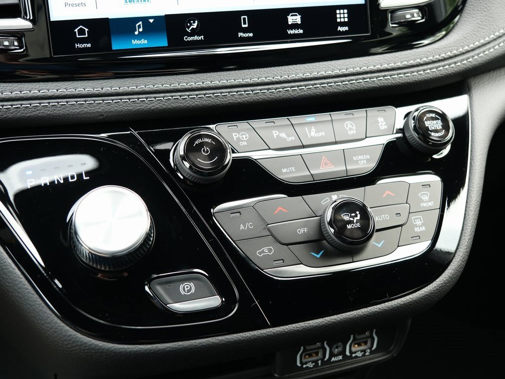 New 2025 Chrysler Pacifica Select image 22