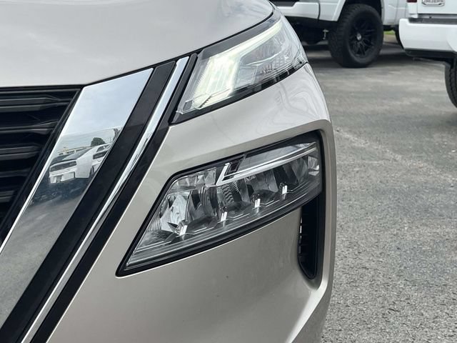 Used 2021 Nissan Rogue SL w/ Premium Package FWD image 9
