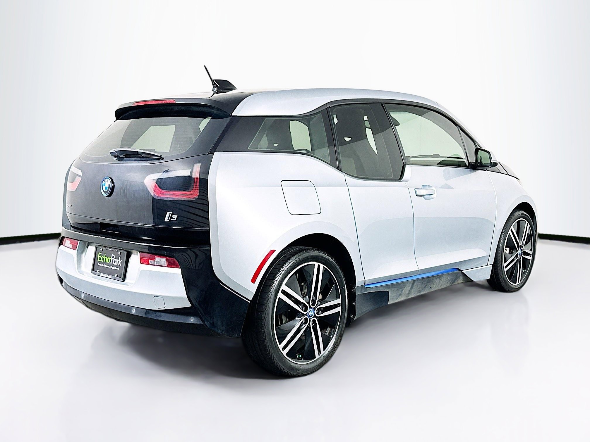 Used 2014 BMW i3 4dr HB image 9