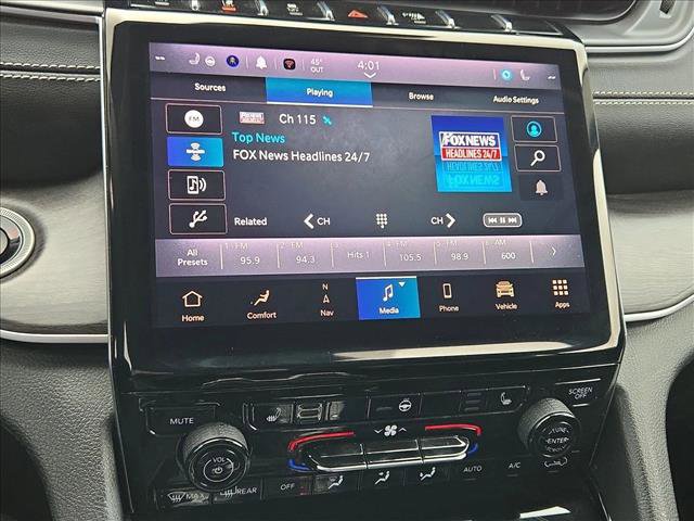 Used 2023 Jeep Grand Cherokee L Limited image 14