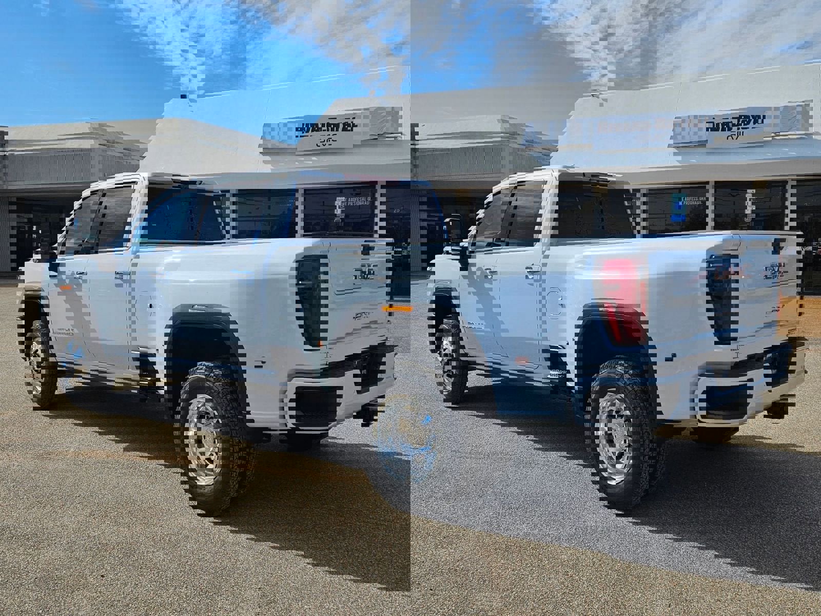 New 2026 GMC Sierra 3500 Denali w/ Denali Reserve Package image 3