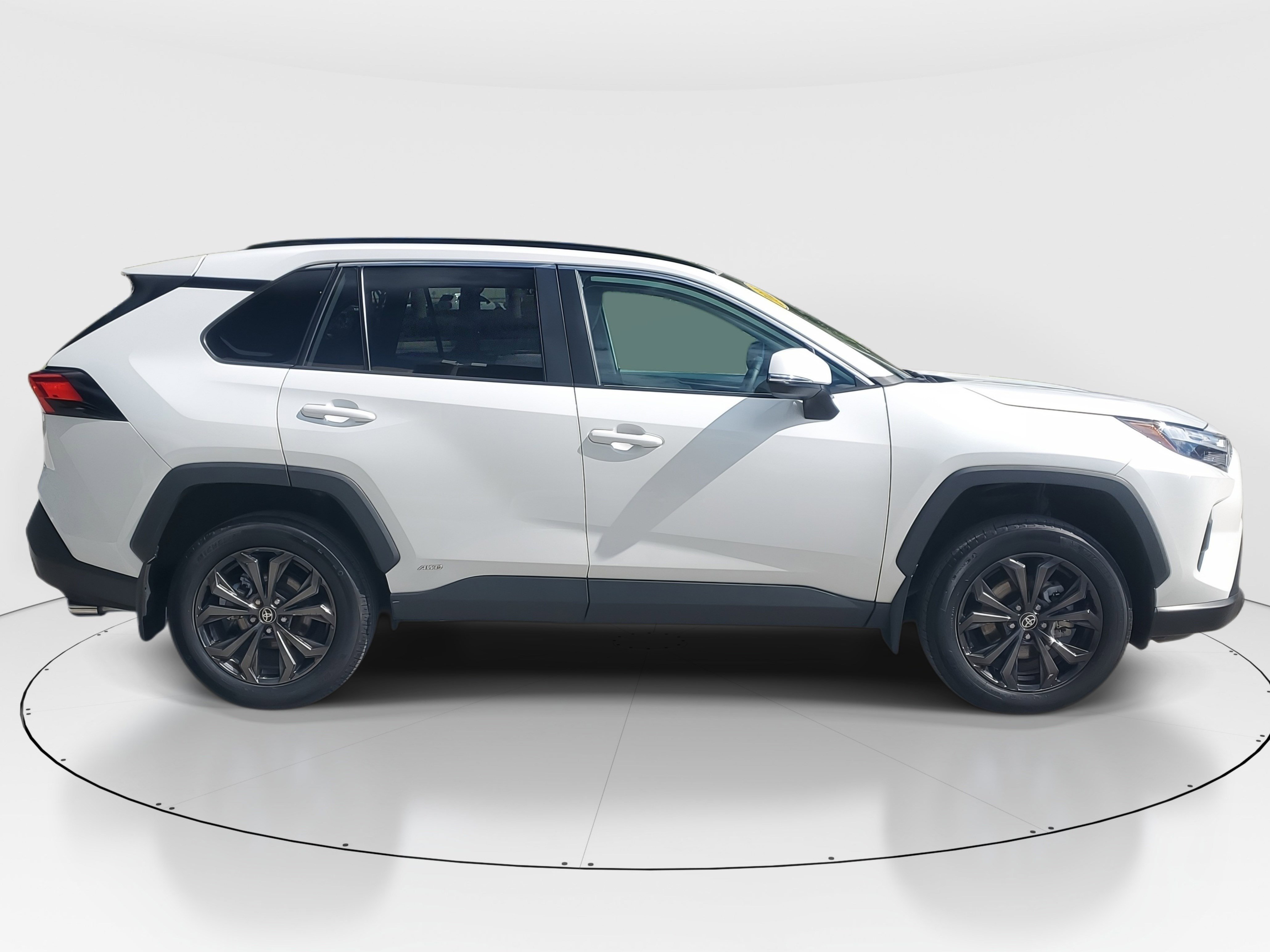 Used 2025 Toyota RAV4 XLE Premium w/ Weather Package image 2