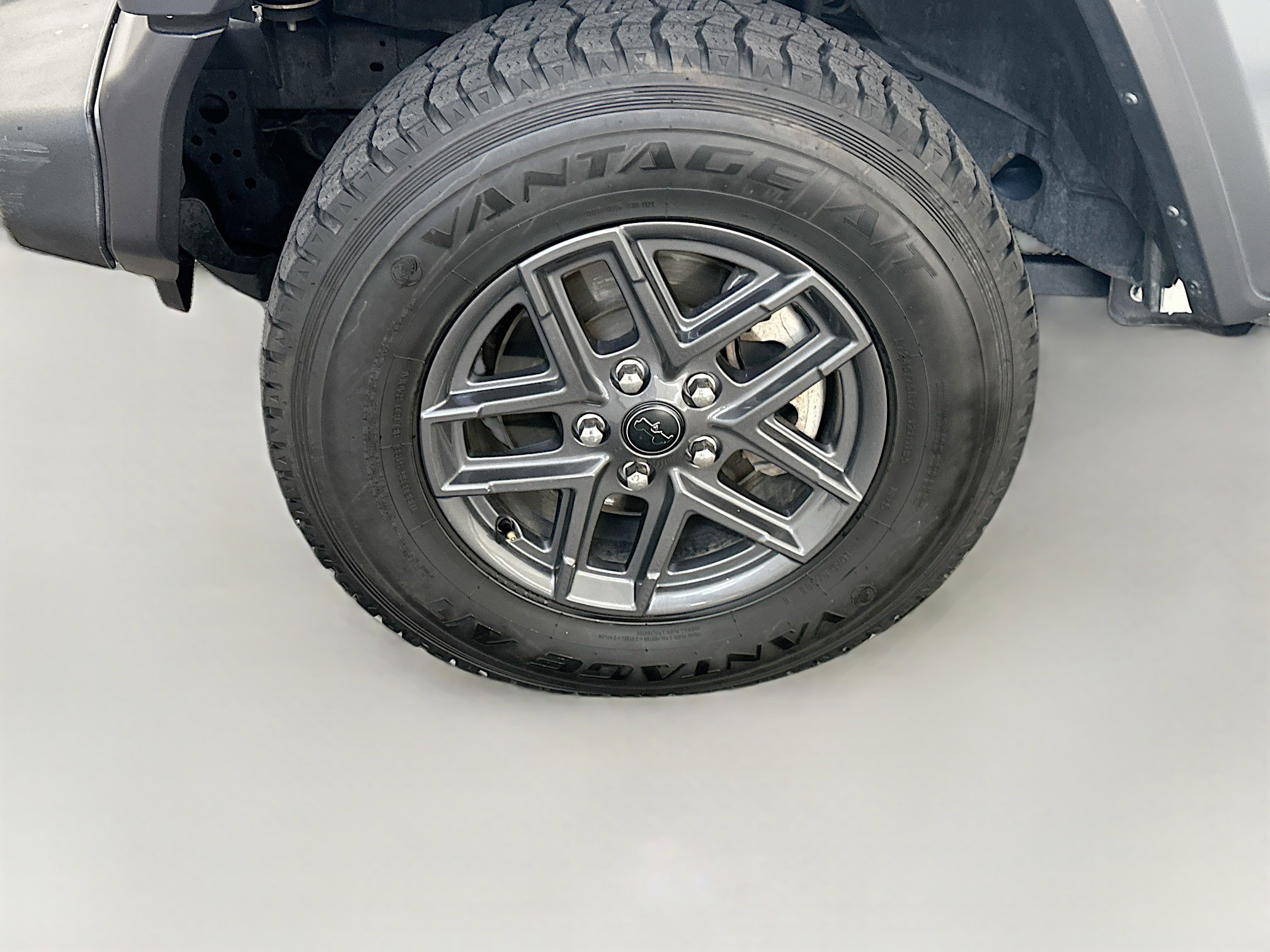 Used 2025 Jeep Wrangler Sport S image 11