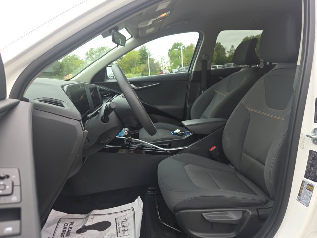 Used 2024 Kia Niro LX FWD image 20