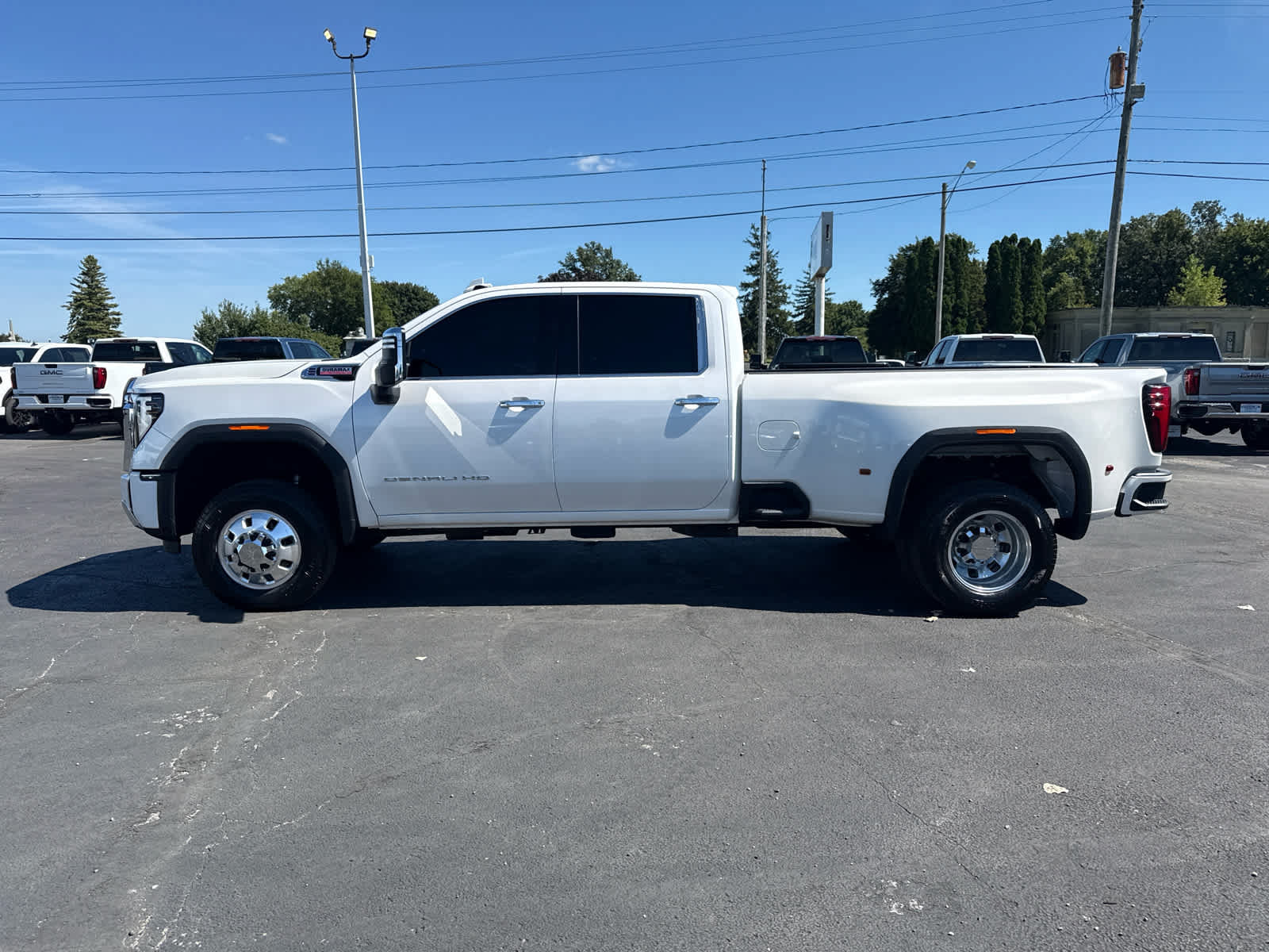 Certified 2025 GMC Sierra 3500 Denali w/ Snow Plow Prep/Camper Package AWD/4WD image 2