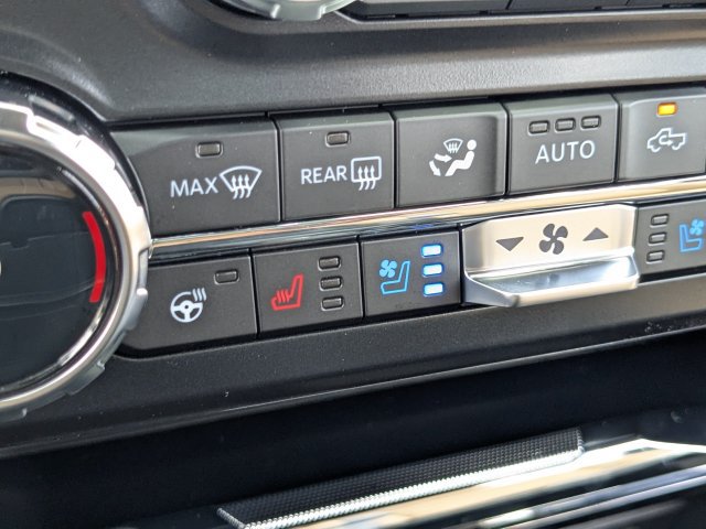New 2026 Ford F350 Lariat w/ Lariat Premium Package AWD/4WD image 26