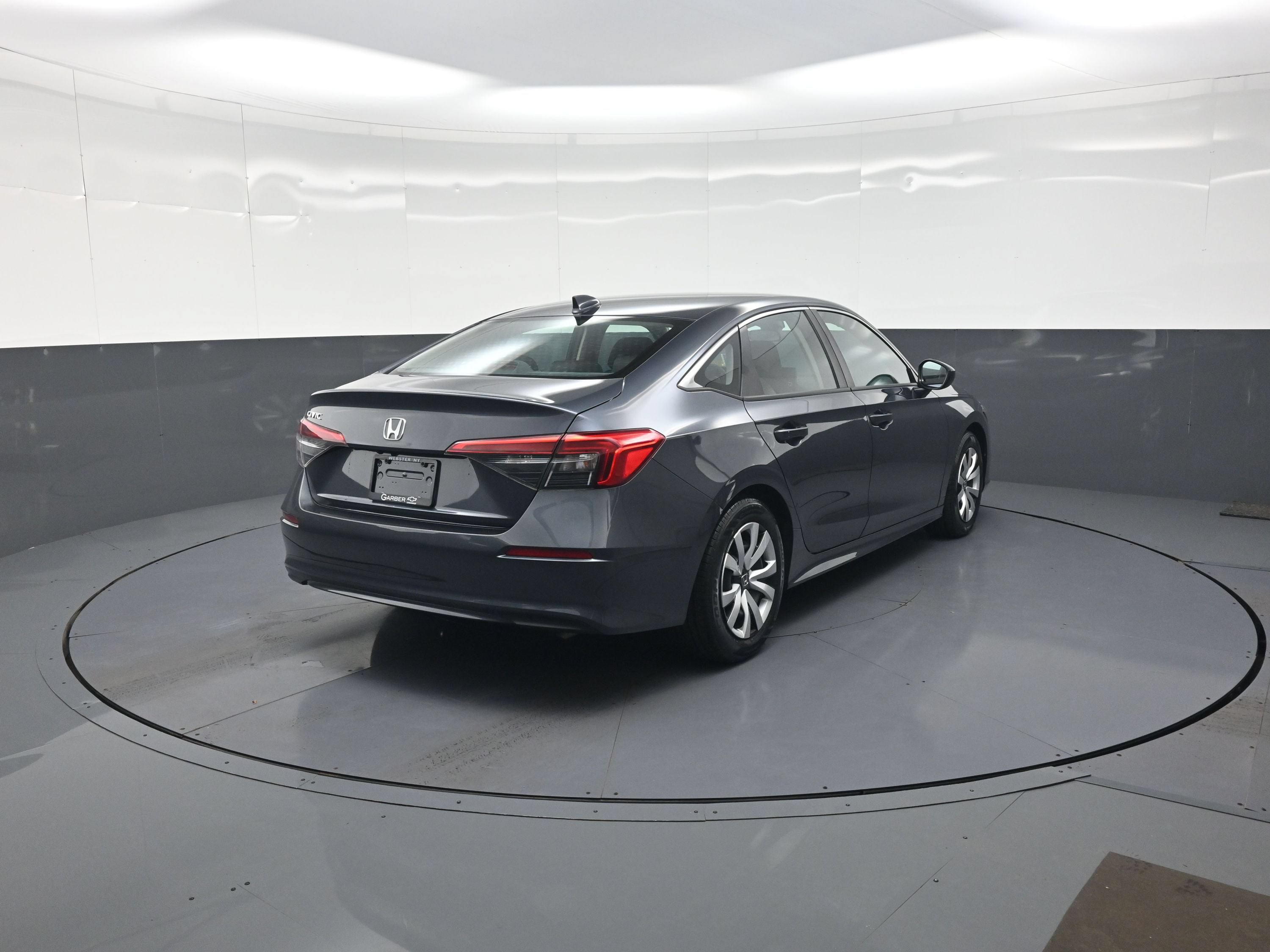 Used 2024 Honda Civic LX image 3