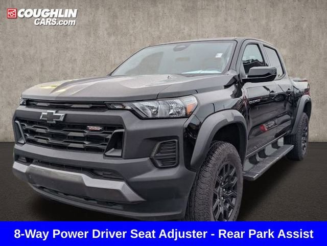 Used 2024 Chevrolet Colorado Trail Boss w/ Advanced Trailering Package image 4