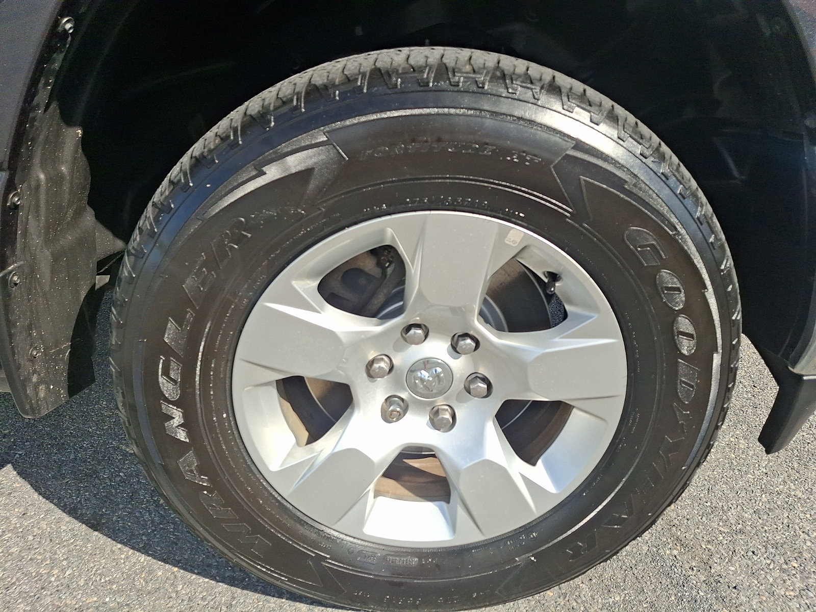 Used 2021 RAM 1500 Big Horn AWD/4WD image 8
