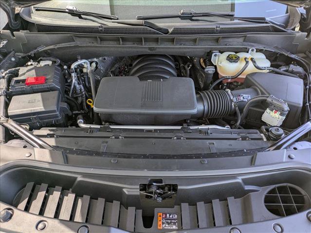 Used 2025 Cadillac Escalade ESV Sport Platinum w/ LPO, Floor Liner Package AWD/4WD image 30