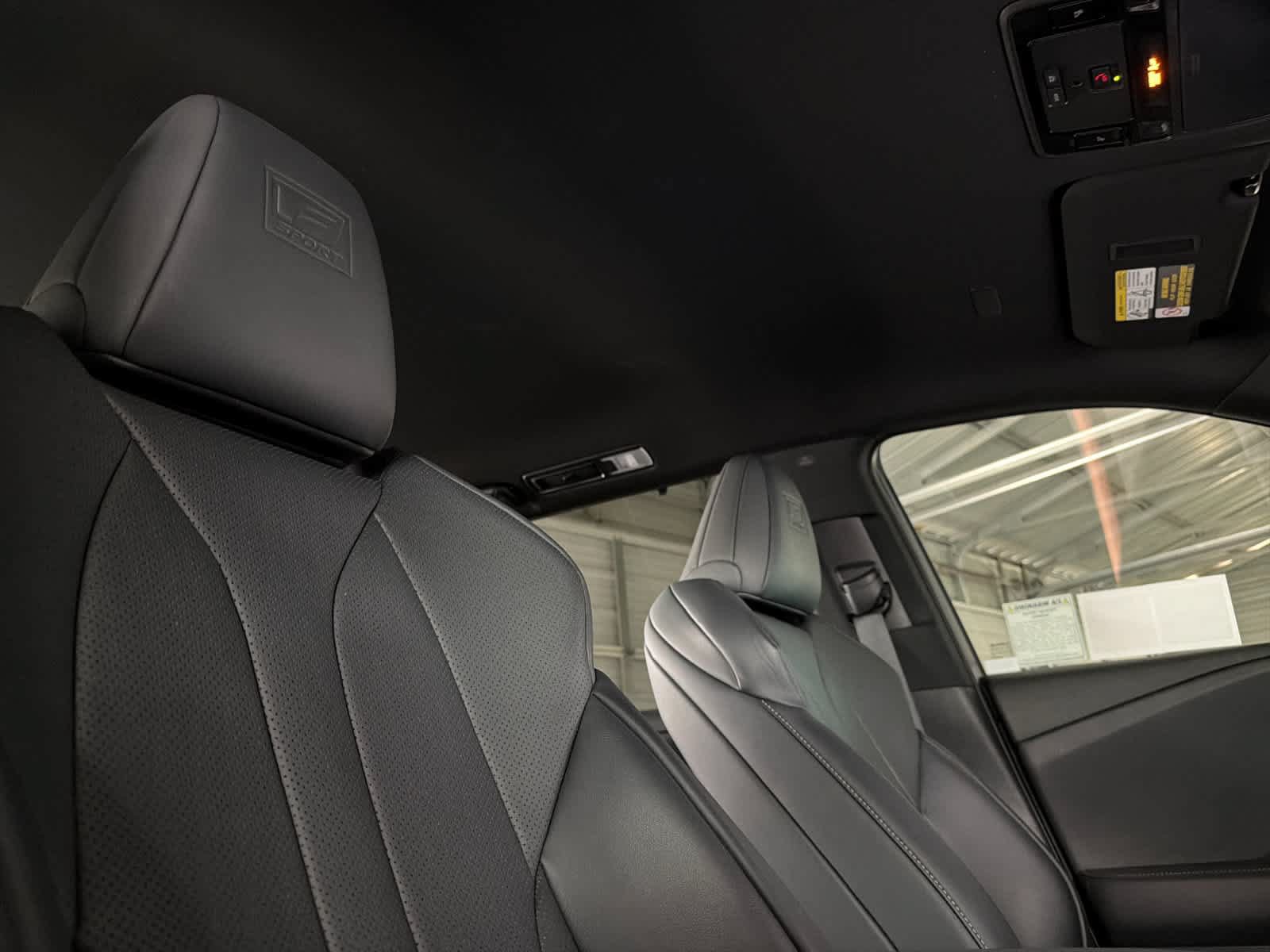 Certified 2025 Lexus TX 500h AWD w/ Technology Package image 17