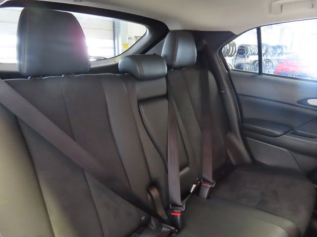 Used 2025 Mitsubishi Eclipse Cross SE image 28