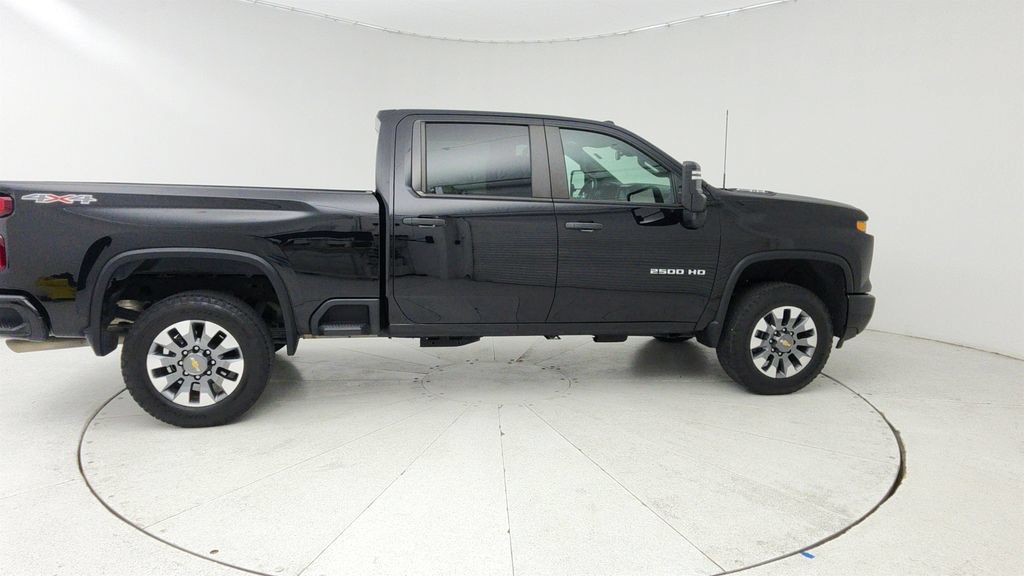 Certified 2024 Chevrolet Silverado 2500 Custom w/ Custom Value Package AWD/4WD image 8