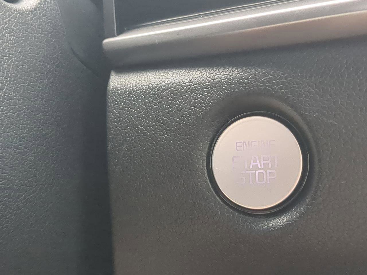 New 2026 Kia Sorento LX FWD image 21