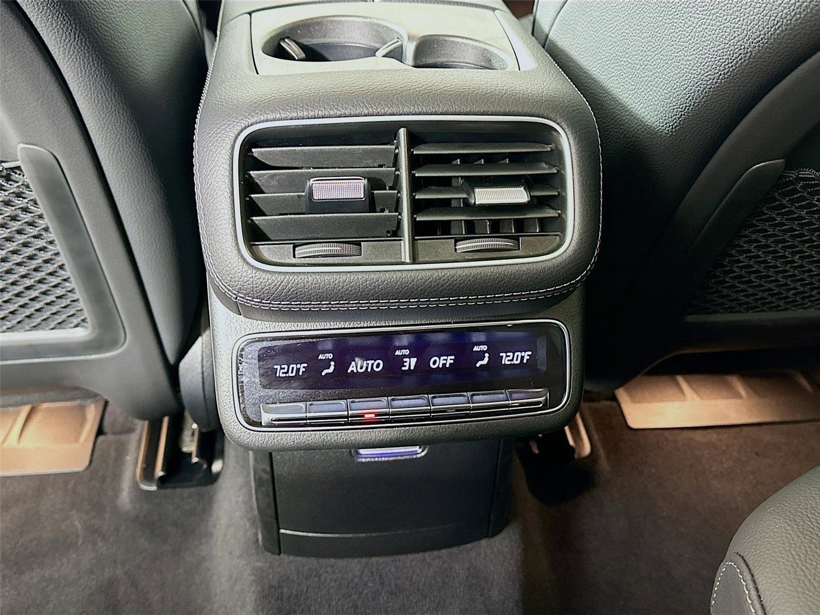 Certified 2026 Mercedes-Benz GLS 450 4MATIC image 34