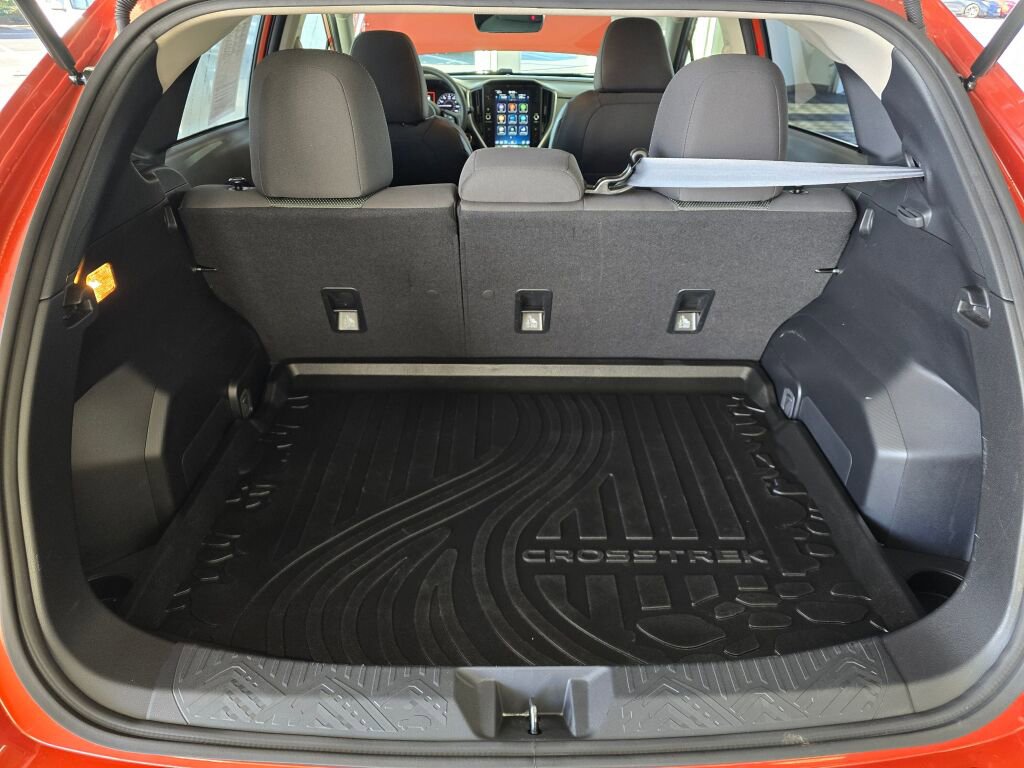 Used 2024 Subaru Crosstrek 2.0i Premium w/ Popular Package #4 image 16