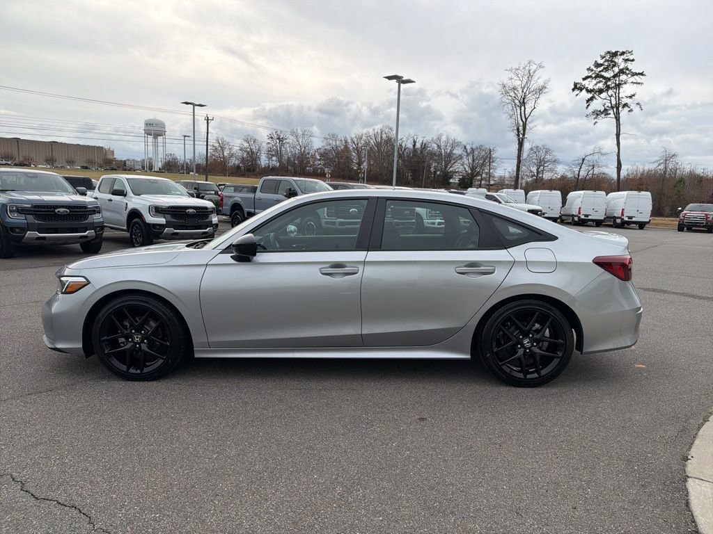 Used 2025 Honda Civic Sport image 6