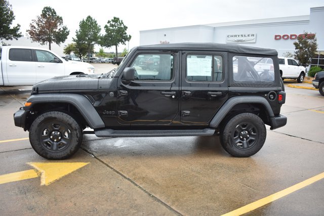 Used 2025 Jeep Wrangler Sport image 8